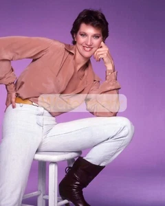 LYNDA GOODFRIEND Lori Beth de "Happy Days" Hi-Res Pro Pigmento Impresión (8.5"x11") - Imagen 1 de 1