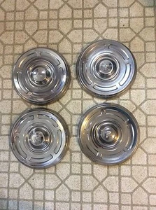 Rambler 10" Dog Dish Poverty Hubcaps - Picture 1 of 1