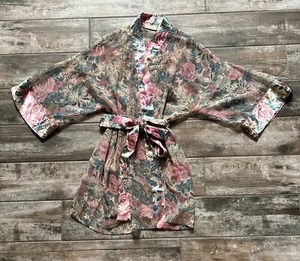 Victoria’s Secret Gold Label Vintage Pink Satin Chiffon Floral Short Robe Kimono - Picture 1 of 6
