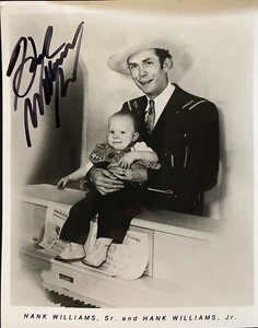 HANK WILLIAMS JR. AUTOGRAPHED VINTAGE HAND- SIGNED PHOTO - THE BEST ON EBAY! - Picture 1 of 1