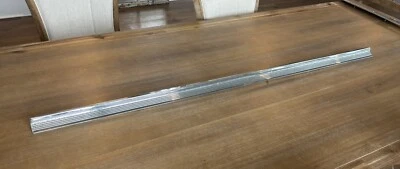 Chevy Chevelle Malibu 1965 tapa maletero moldura GM 4482975 Foto 1 de 4