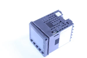 OMRON Temperaturregler E5CC-RX3D5M-000 Digital Controller - Bild 1 von 4
