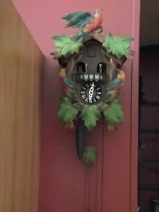 Vintage West Germany Cuckoo Clock Painted Birds & Leaves W/Dancers Works! - Picture 1 of 16
