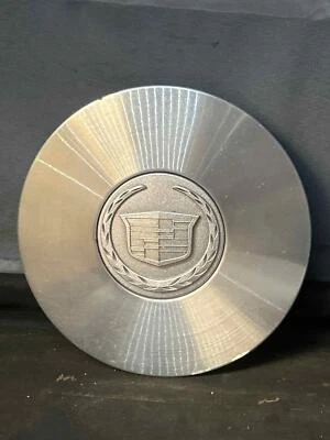 Fits 2008-2011 Cadillac DTS, 17in Wheel/Rim Center Cap, OEM:9594600 - Изображение 1 из 4