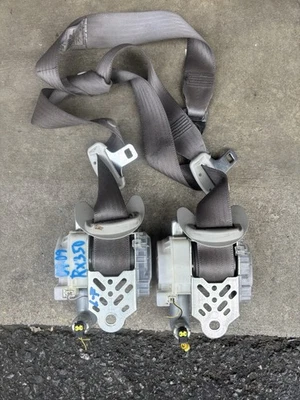 Cinturones de seguridad delanteros Lexus RX350 ambos lados 2007-2009-color gris original de fábrica Foto 1 de 2