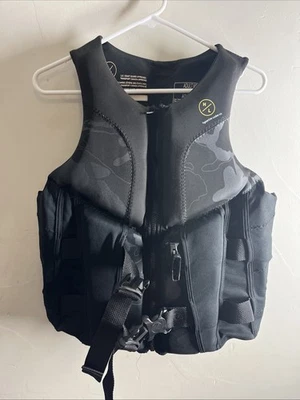 Hyperlite Life Vest Jacket Adult Medium Camo Black Zip up Free Motion Tech NICE - Image 1 of 4