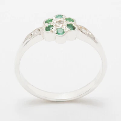 925 Sterling Silver Natural Diamond & Emerald Womens Cluster Ring - Sizes J to Z - Image 1 of 4