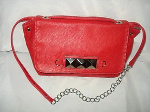 XOXO RED FAUX LEATHER SHOULDER BAG PURSE AUTH EUC SUPER SALE! - Picture 1 of 5