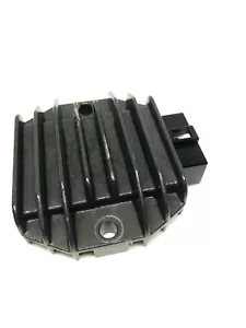 Vespa LX 125 Voltage Regulator Rectifier SH640D-12 - Picture 1 of 6