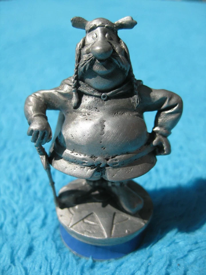ASTERIX & OBELIX Gallier KÖNIG VITALSTATISTIX Schachfigur Zinnfigur Zinn MAYFAIR - Bild 1 von 1