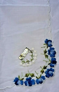 Vintage Taschentuch Taschentuch Baumwolle Stickerei blau Rose Ecke Schweiz 10,5" - Bild 1 von 4
