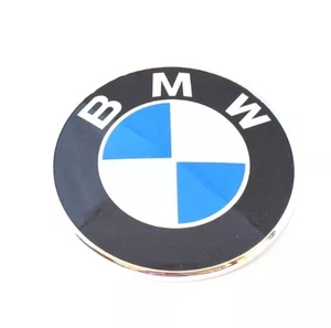 BMW BOOT BADGE Emblem 5 Series G30 G31 & F90 M5 & 6’ G32 GT Genuine 51147463715 - Picture 1 of 2