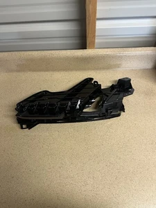 🔥Genuine Mopar Headlamp Bracket Kit Right 68530631AA🔥 - Picture 1 of 5