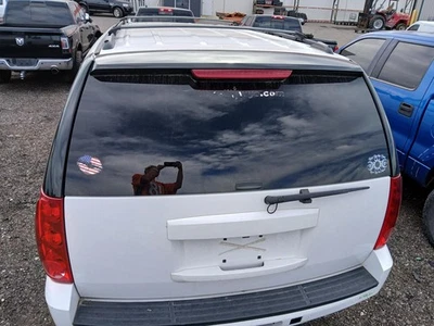 Tapa de cubierta usada se adapta a: GMC Yukon XL 1500 2011 sin opción híbrida con vidrio tinte de privacidad Foto 1 de 4