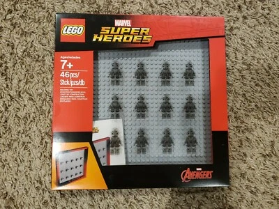 Lego Marvel Super Heroes  853611  Avengers Minifigure Collector Display Frame - Image 1 of 2