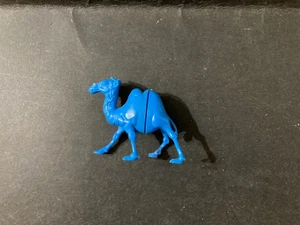 Cereal Toys R&L ,Rare Crazy Animals Camel Blue - Picture 1 of 1