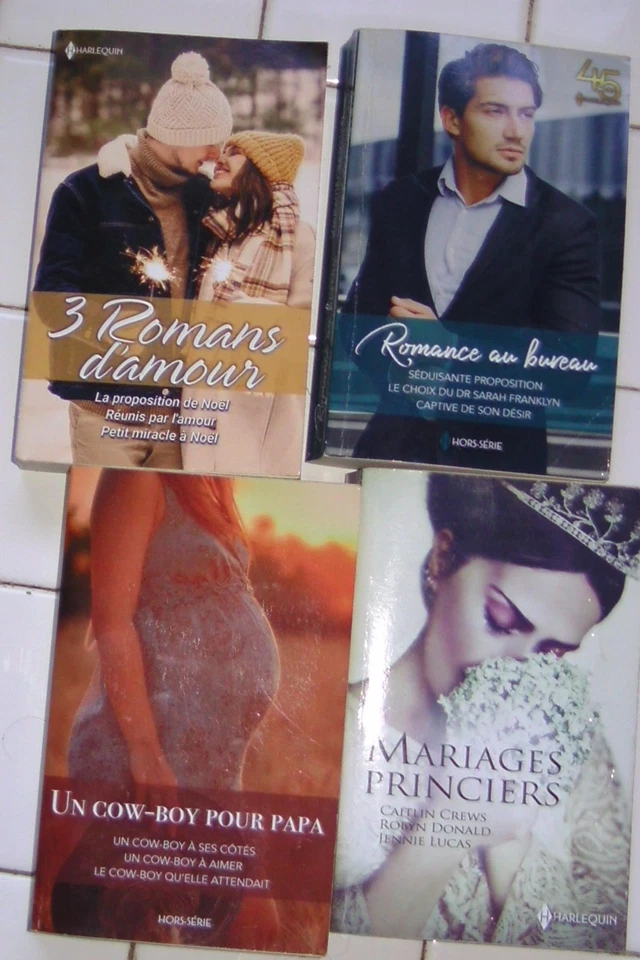 Lot de 4 livres  harlequin (12romans ) - Photo 1/1