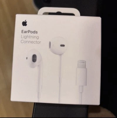 Original Apple iPhone EarPods Lightning Headset Earbuds Earphones Headphones New - Image 1 of 2