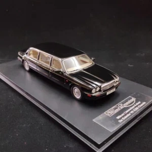 GLM 1/43 Limousine 6-Door on Daimler V8 X308 Chassis - Picture 1 of 7