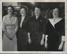1952 Press Photo Hostesses For Bridge Luncheon at Manito Golf and Country Club