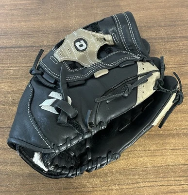 Guante Demarini A0725 DB13 roto en guante de béisbol negro Diablo 13 pulgadas derecho Foto 1 de 4