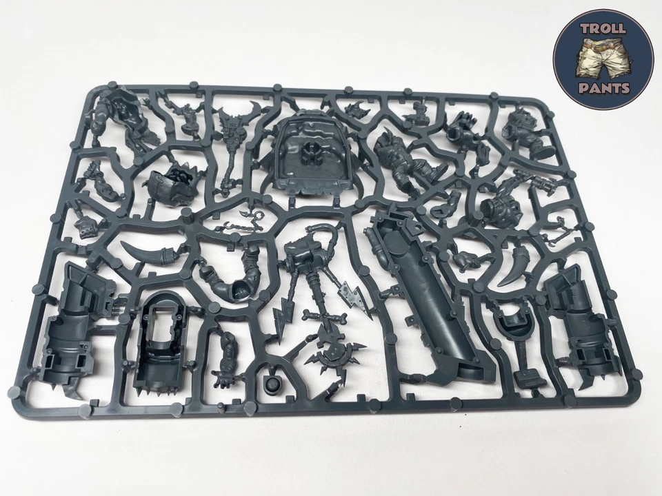 Warhammer 40k - Orcos - WurrBoy en Sprue Foto 1 de 4