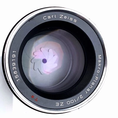 ZEISS Zeiss Makro-Planar T 100mm f/2 ZF MF Lens For Canon full frame EF mount - Image 1 of 4