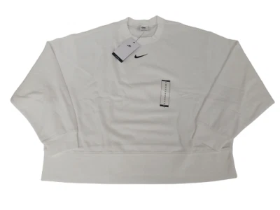 NUEVO Suéter Para Mujer Nike Talla Grande Blanco Polar Calce Suelto TALLA: 1X, COLOR: BLANCO Foto 1 de 4