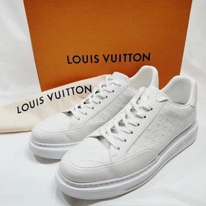 Louis Vuitton Sneakers Men Whites Leather (calf) 4726732 - Picture 1 of 11
