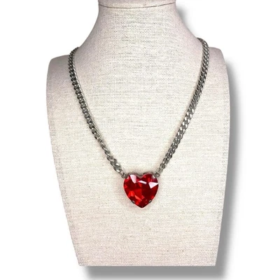 Collar Corazón Rojo Cadena Plata Gótico Pinup Kawaii Colgante Declaración Foto 1 de 4