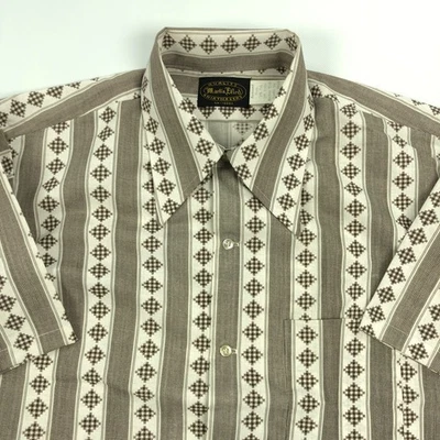 VIntage 1970s Shirt Mens Large Short Sleeve Button Permanent Press Martin Efird - Image 1 of 4