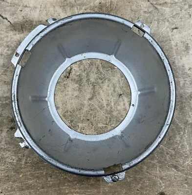 Llanta interior faro original Lucas Triumph TR2 a través de TR6, 560-215 Foto 1 de 2