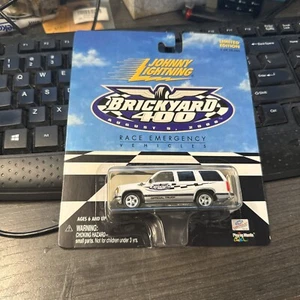 Johnny Lightning Brickyard 400 Race Emergency Vehicles 1997 Chevy Tahoe Die Cast - Picture 1 of 4