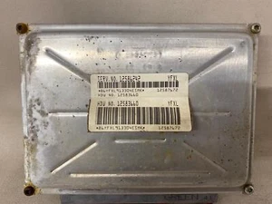 2004 Chevrolet Silverado 1500 Engine Control Module 5.3L OEM 12586242 - Picture 1 of 7