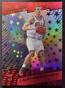 2017-18 Panini Revolution #113 Lauri Markkanen Astro Parallel Rookie Card Bulls - Picture 1 of 2