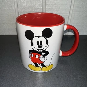 Taza de café grande roja y blanca de doble cara con logotipo y nombre de Mickey Mouse de Disney usada en excelente estado - Imagen 1 de 16