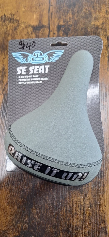 NUEVO SE Bikes Racing Raise It Up! Asiento acolchado gris sillín Foto 1 de 1