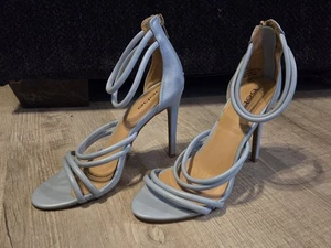 Bebe sandalo donna blu chiaro con tacco a punta taglia 8 - Foto 1 di 6