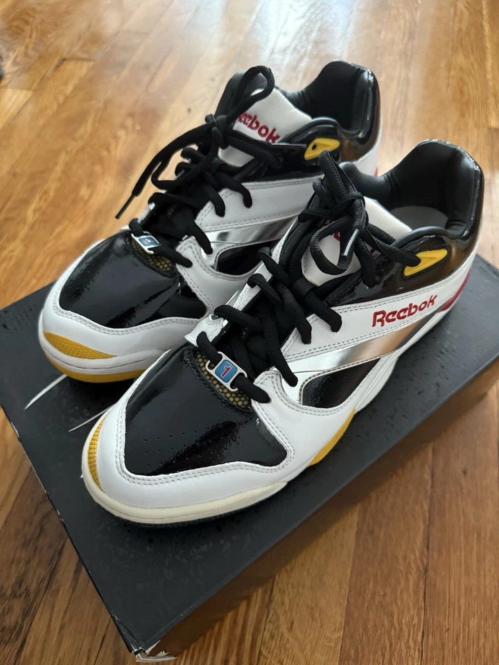 Raqueta de tenis baja Reebok Voltron Serie 2 Court Victory, talla 10 Foto 1 de 4