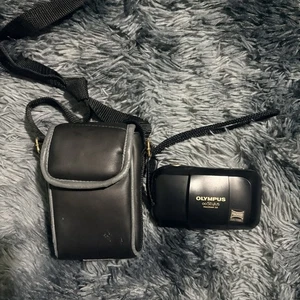 Olympus Infinity Stylus Panorama DLX AF 35mm Point & Shoot  - Picture 1 of 5