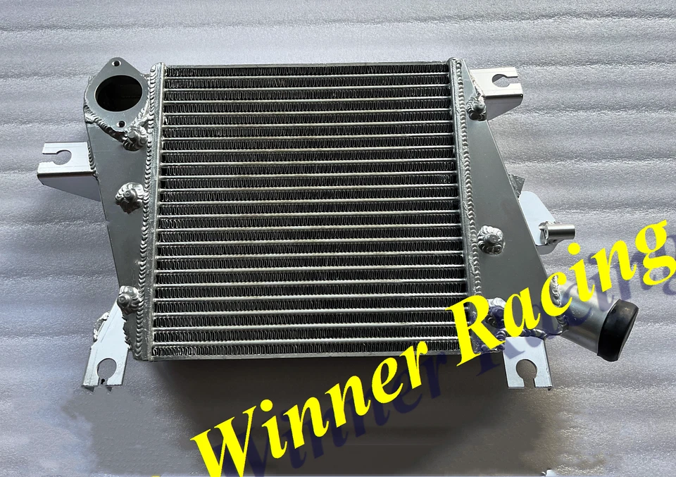 Intercooler de aluminio 64 mm Fit Nissan X-Trail T30 2.2 dCi YD22 2002-2006 Foto 1 de 4