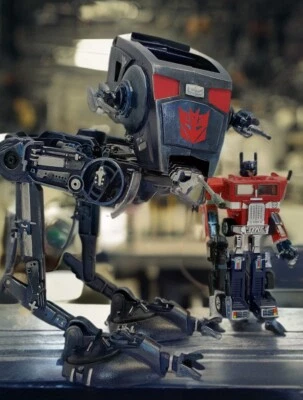 Transformers X Star Wars AT ST Starscream Vintage Kenner Optimus Prime Custom - Immagine 1 di 4