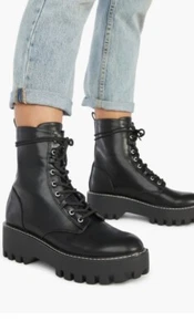 Damengröße 8,5 Just Fab Eletra Plateau-Kampfstiefel schwarz - Bild 1 von 6
