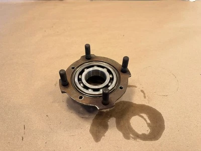 Ступица подшипника заднего дискового колеса MG Midget Austin Healey Sprite с длинными заклепками MOWOG от оригинального производителя - Изображение 1 из 4