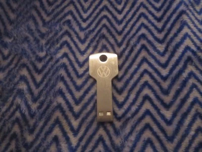 Volkswagen VW GOLF GTI TSI TDI 2013 introducción puerto de computadora USB kit de prensa multimedia Foto 1 de 2