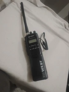 Radio CB portátil para clima rastreador de sonido modelo Cobra HH-38WXST (probado) - Imagen 1 de 5