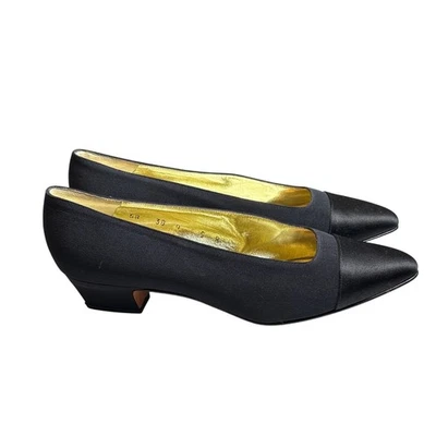 Salto alto feminino Pancaldi biqueira de cetim preto feito na Itália tamanho 9B elegante - Imagem 1 de 4