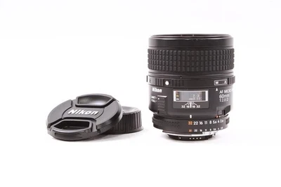 Used Nikon AF Micro Nikkor 60mm f/2.8 D Lens - image 1 of 4
