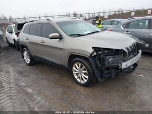 Alternator 160 Amp Fits 14-22 CHEROKEE 11301174 - Picture 1 of 12