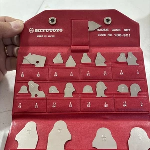 Mitutoyo Radius Messgerät Set Edelstahl Code Nr. 186-901 Brüche.  - Bild 1 von 15
